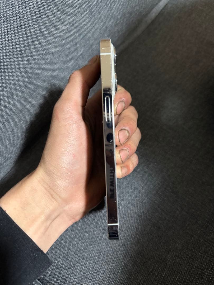 iPhone13pro シルバー 128GB