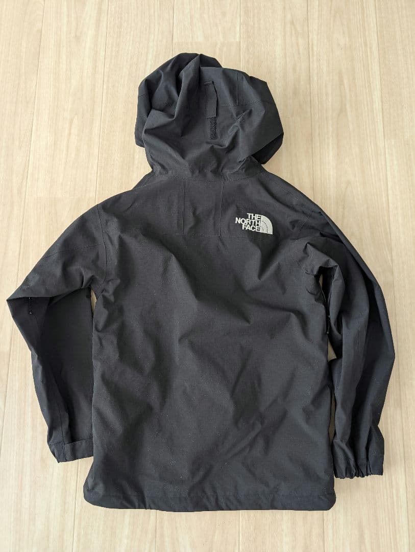 ノースフェイス　マウンテンジャケット（キッズ）サイズ150 NPJ62271