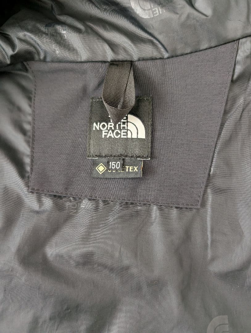 ノースフェイス　マウンテンジャケット（キッズ）サイズ150 NPJ62271
