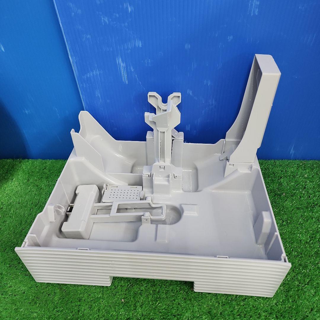 F2★ダイキン加湿空気清浄機床置型MCK70ZE2-W 31畳 送料無料　保証付