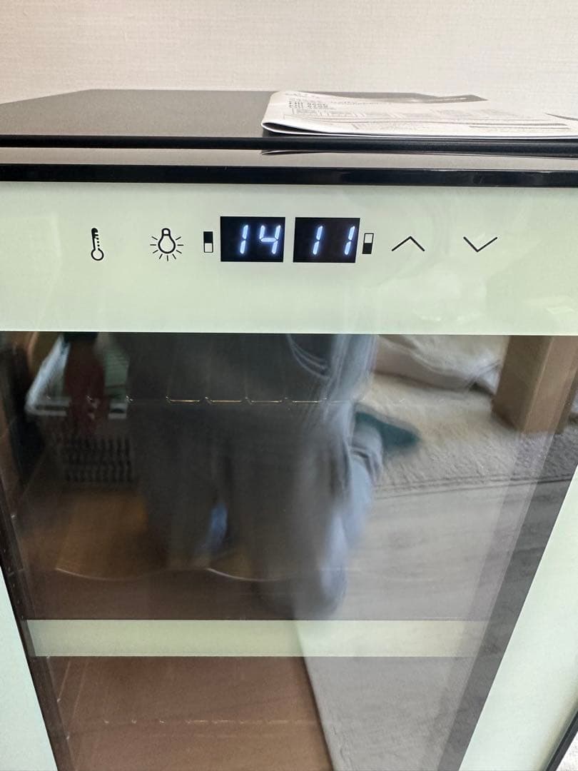 ワインセラー　18本収納　FJH-56GD ホームセラー　2022年製