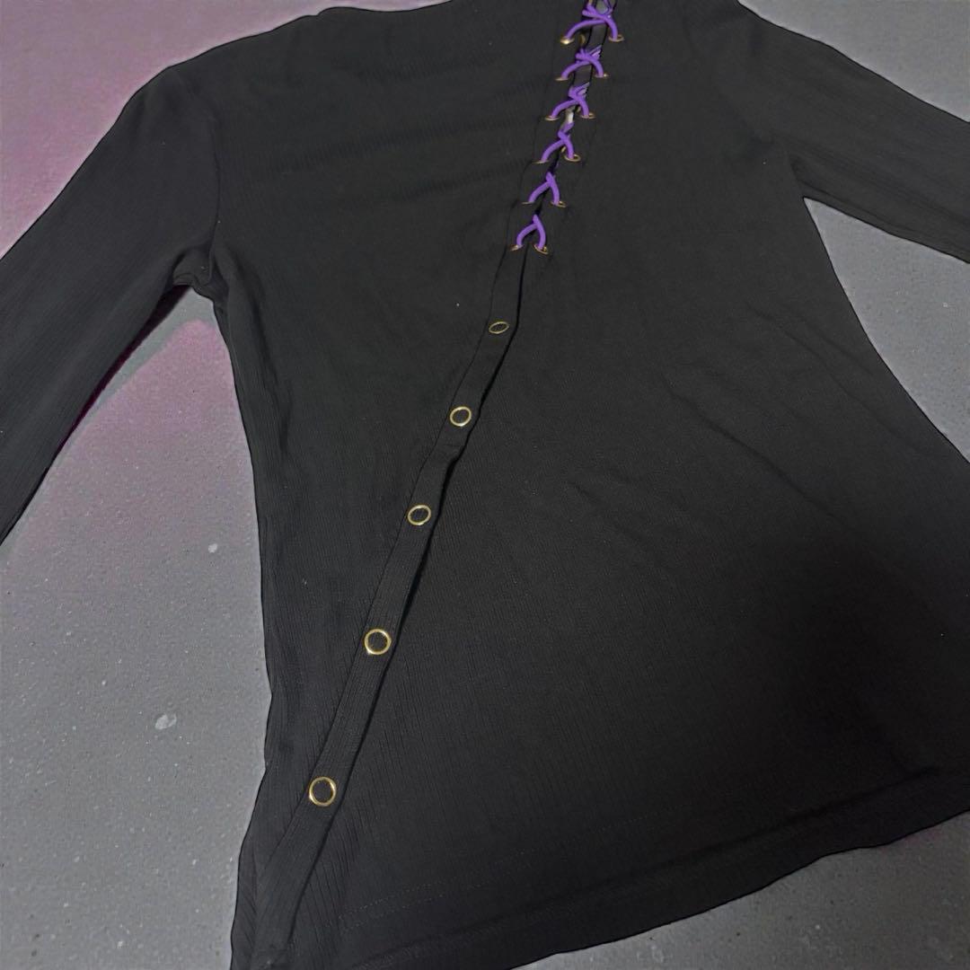 【美品】ジョジョの奇妙な冒険×PAMEO POSE レオーネ・アバッキオトップス