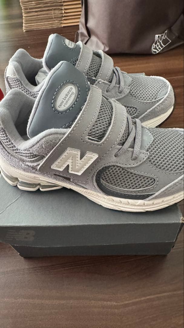 新品ne w balance pv2002 18cm