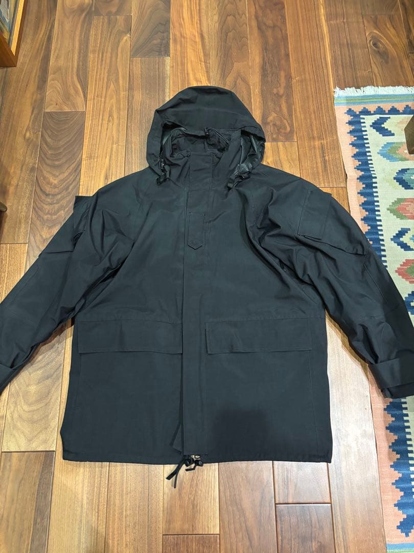 アメリカ軍 ECWCS ゴアテックスパーカー 黒 M