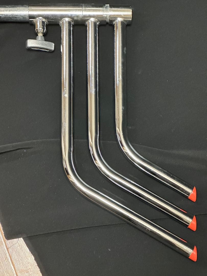 Matthews(マシューズ) センチュリースタンド 40インチ シルバー