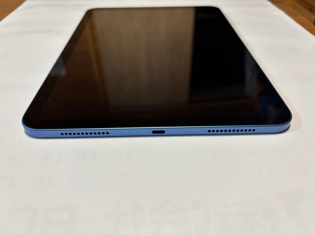 Apple iPad (第11世代) A16 128GBブルーWi-Fi超美品！