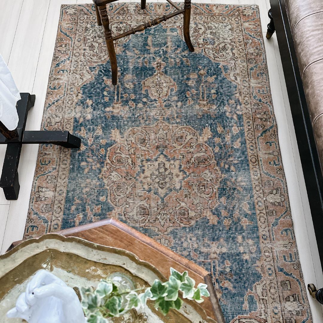 トルコ ヴィンテージラグ A119 レア ネイビー アプリコット ベージュ