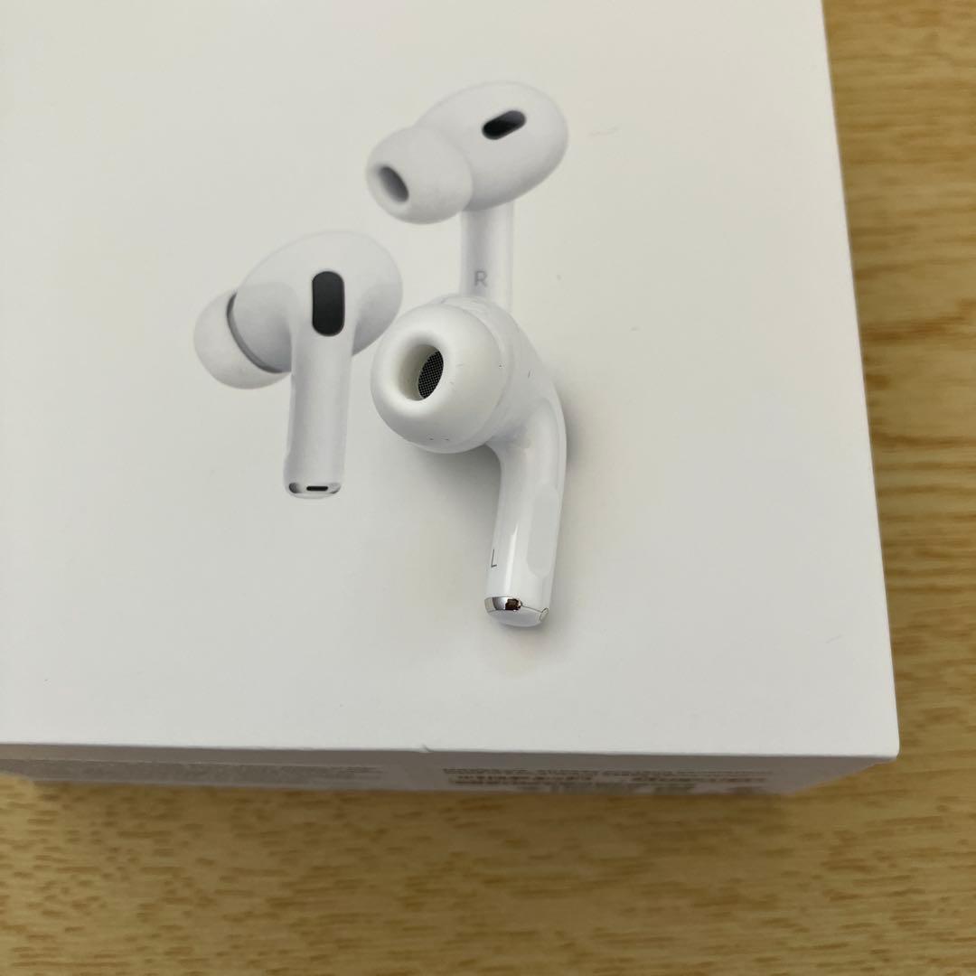 新品未使用 左耳のみAirPods Pro 第二世代 ワイヤレスイヤホン