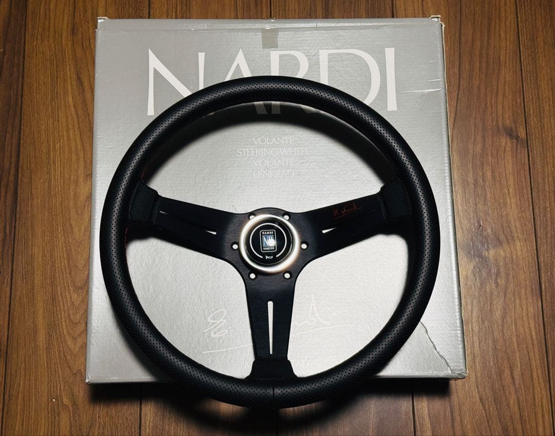 NARDI ナルディ　限定モデル　340φ N921 ディープコーン
