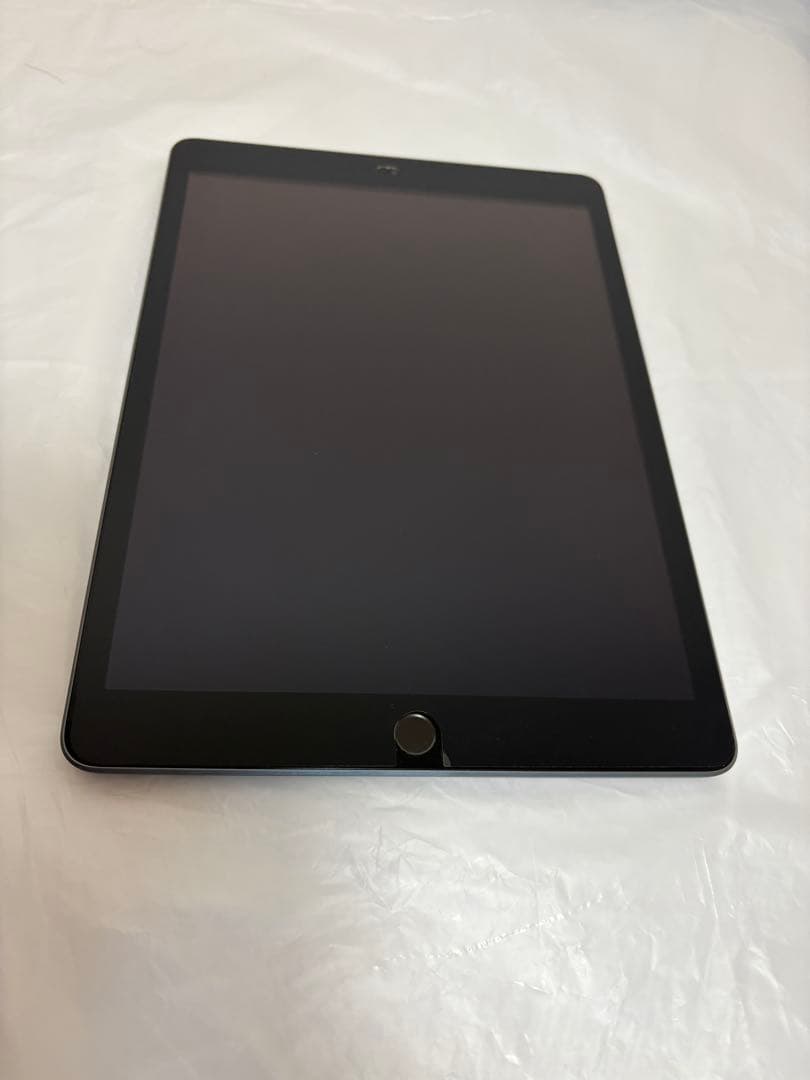 Apple iPad (第8世代) 10.2インチ 32GB