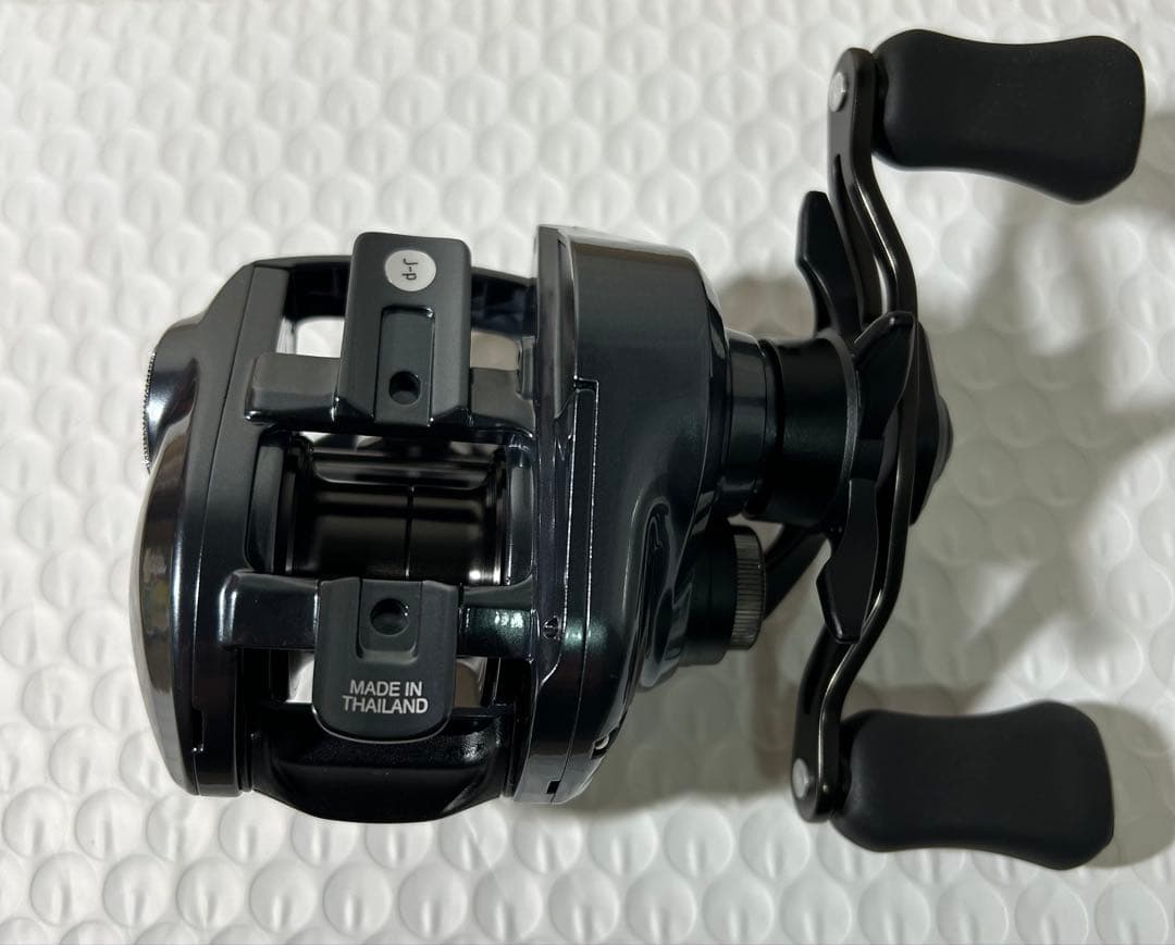 【アリヤショップス】Daiwa25タトゥーラSV TW 100XHL 左巻