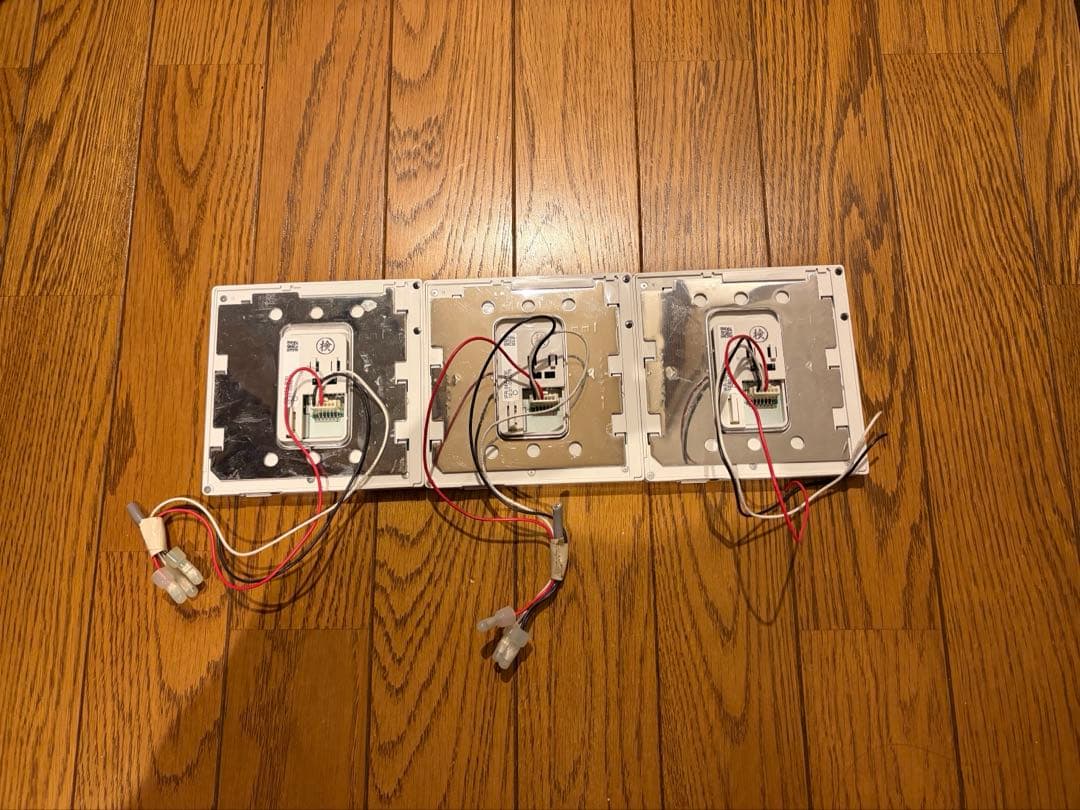 ノーリツ　IFR-08A-R30 床暖房リモコン　3台