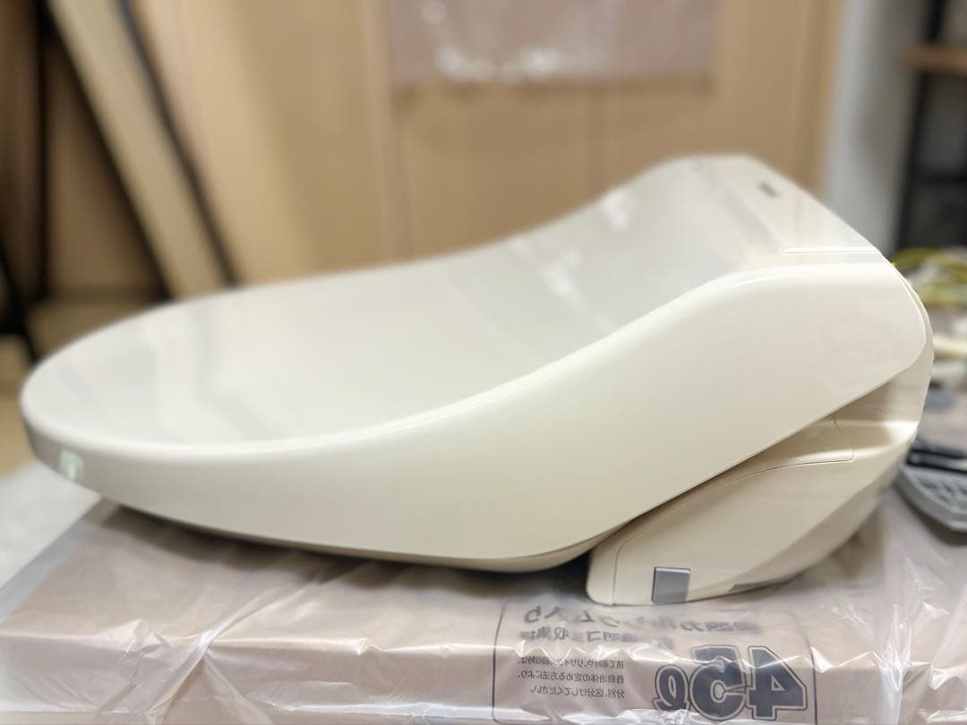 u*8様 Panasonic 温水洗浄便座 DL-EJX2E2-CP ウォシュレ