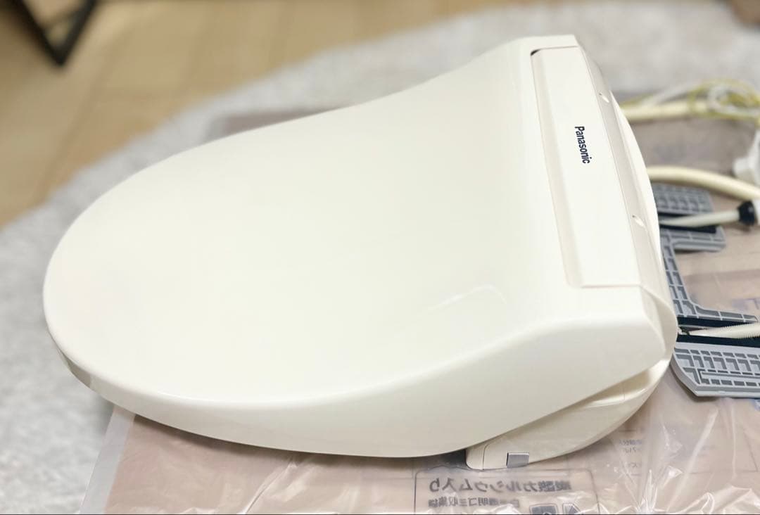 u*8様 Panasonic 温水洗浄便座 DL-EJX2E2-CP ウォシュレ