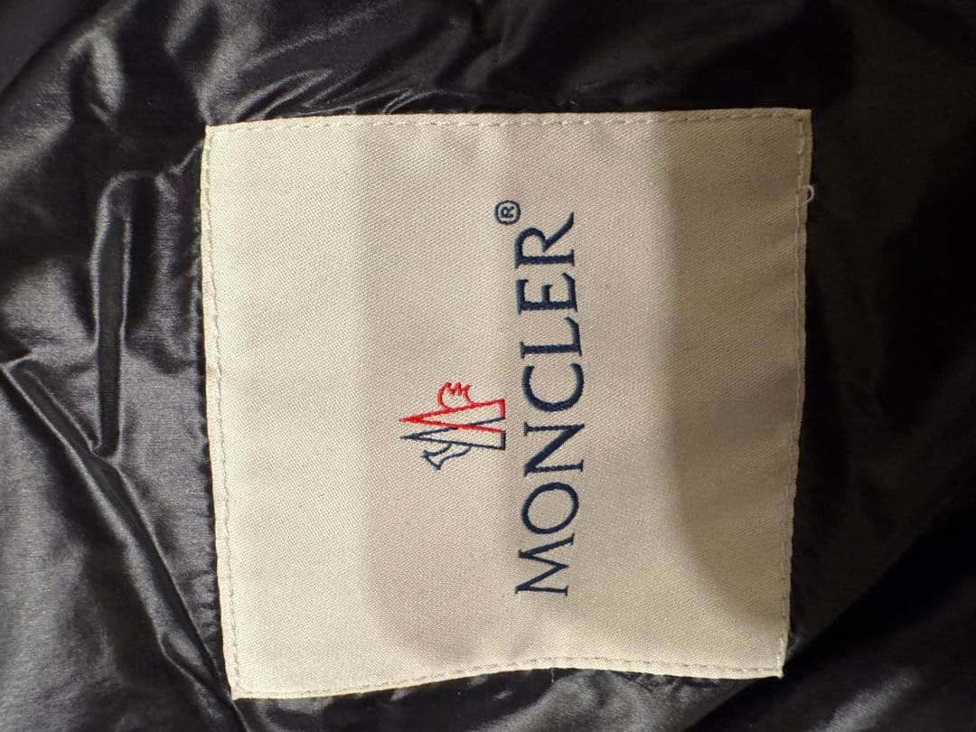 【極美品】希少サイズ 4 MONCLER GUI GILET ダウンベスト