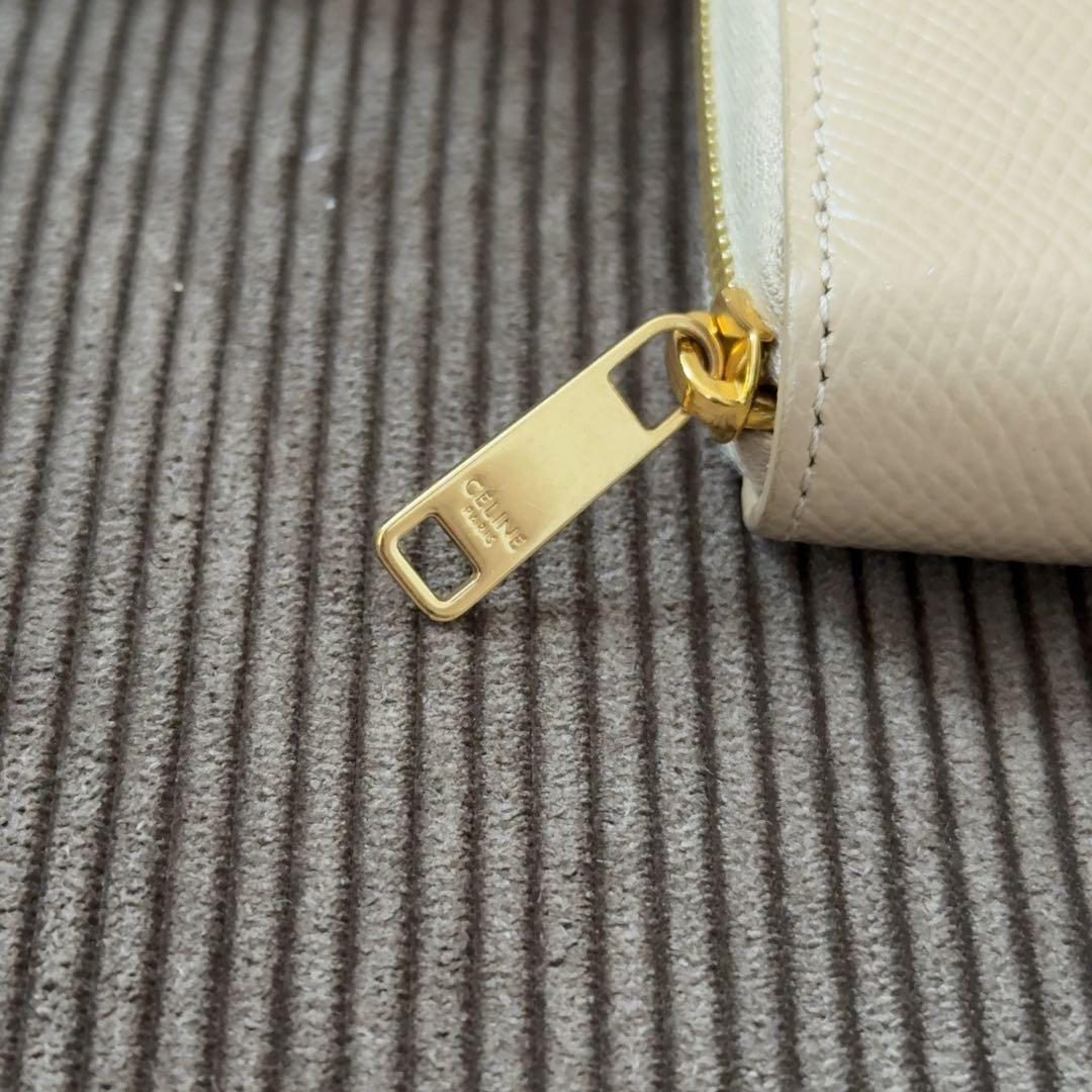 極美品　セリーヌ　ジップウォレット　ミニ財布　ヌード　ベージュ