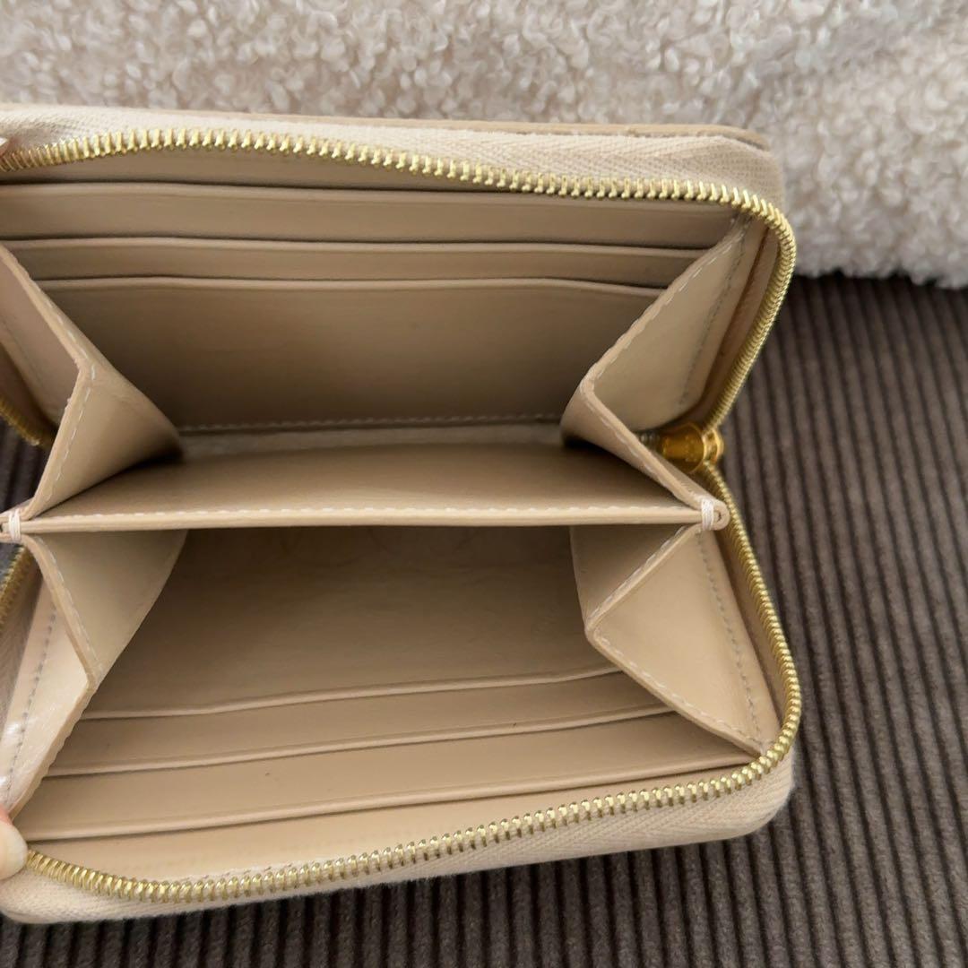 極美品　セリーヌ　ジップウォレット　ミニ財布　ヌード　ベージュ