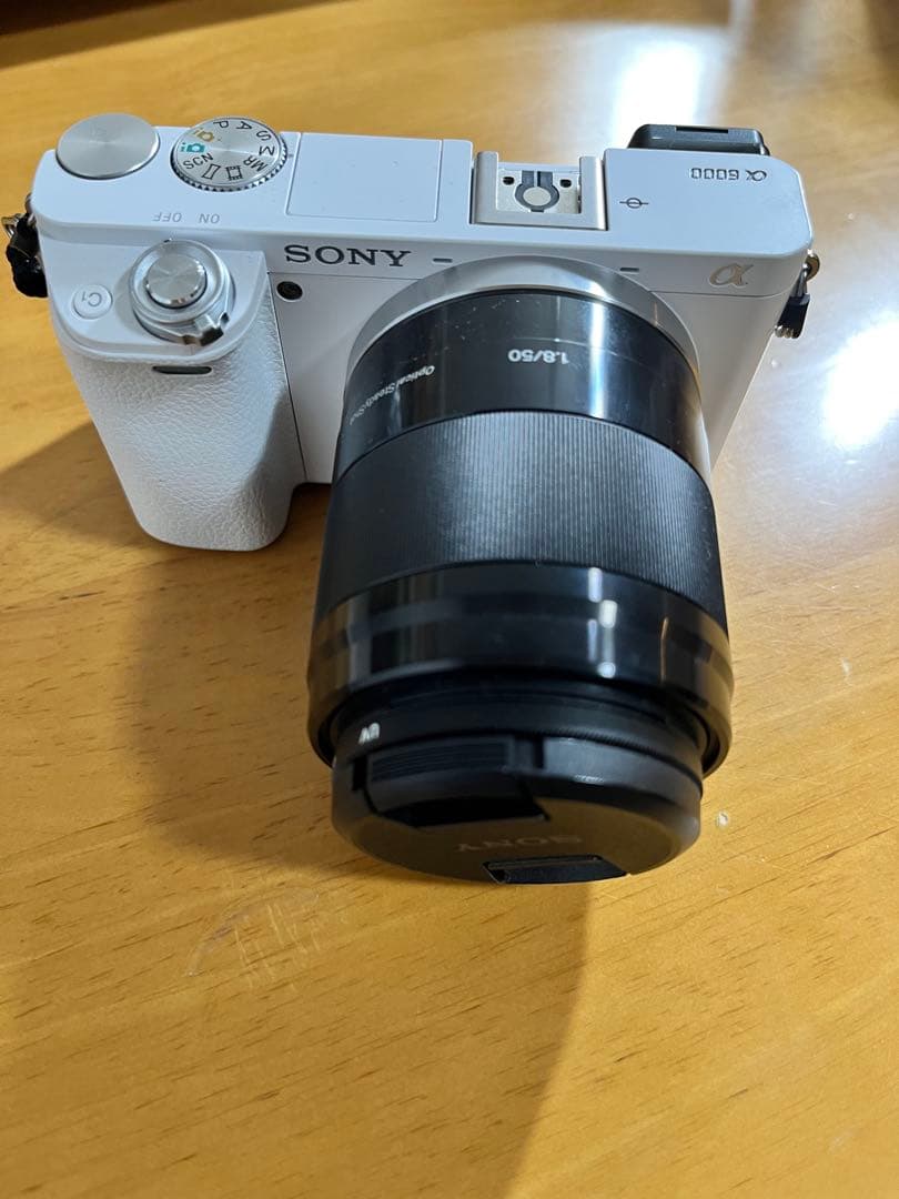 【美品】SONYα6000＋E50mm F1.8 OSS レンズセット