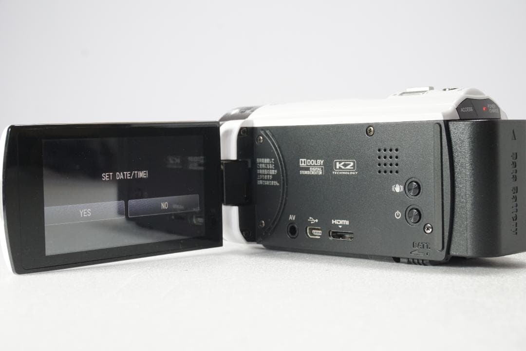 [動作確認済み] JVC GZ-E565 ビデオカメラ ホワイト 箱付き