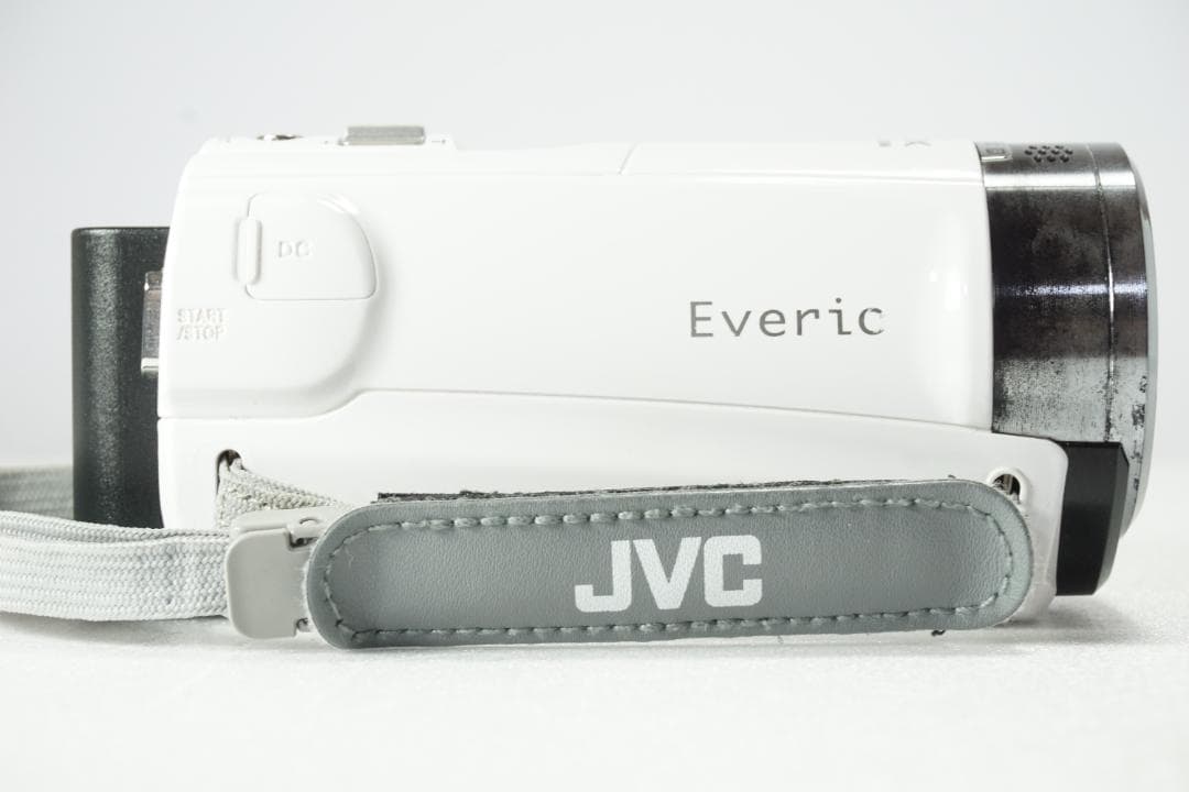 [動作確認済み] JVC GZ-E565 ビデオカメラ ホワイト 箱付き