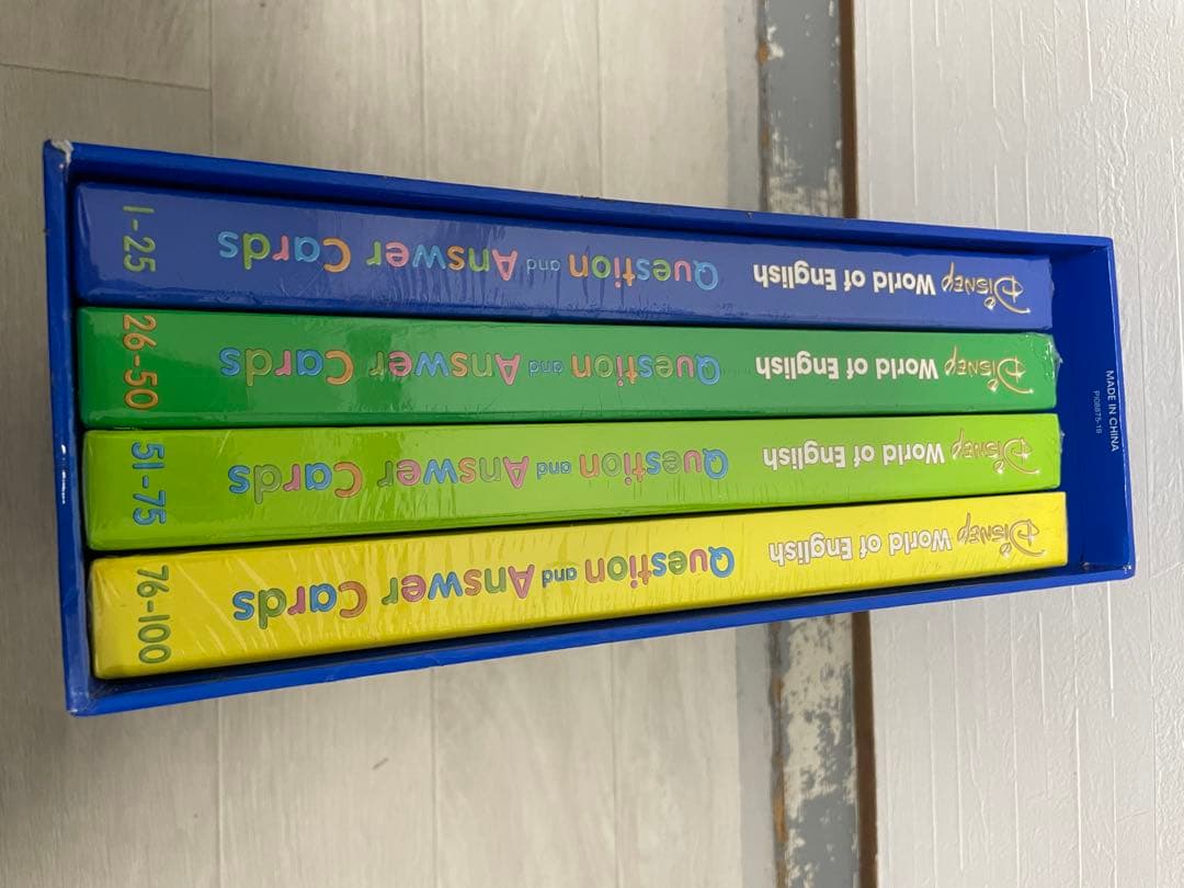 英語のカードゲーム　ディズニー