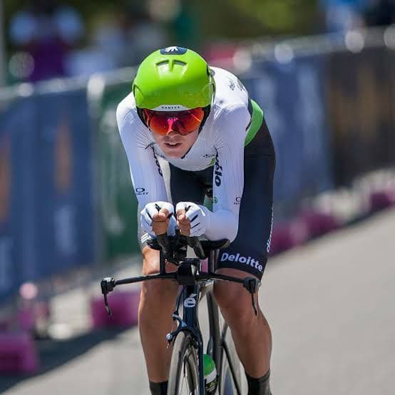 選手支給品 ディメンションデータ スキンスーツ エアロスーツ ワンピース