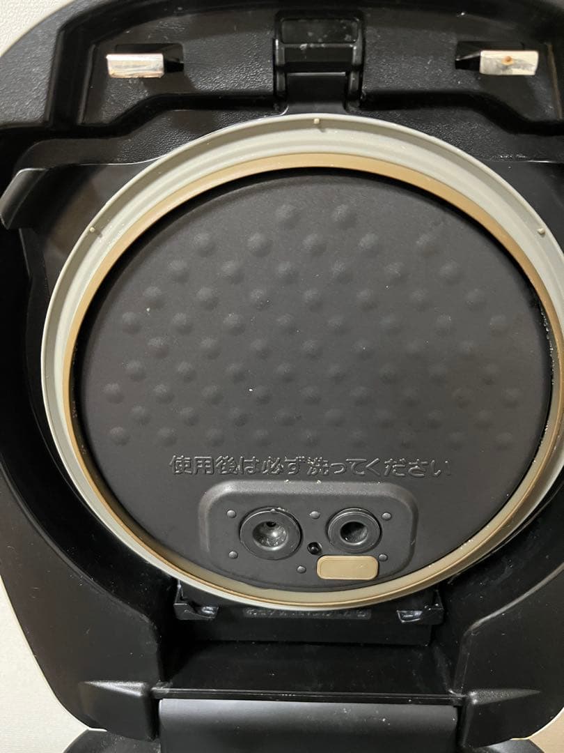 TIGER タイガー　土鍋圧力IH炊飯ジャー