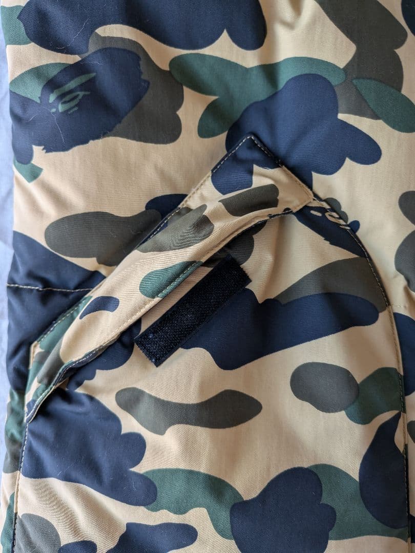 A BATHING APE カモフラージュ ダウンベスト M