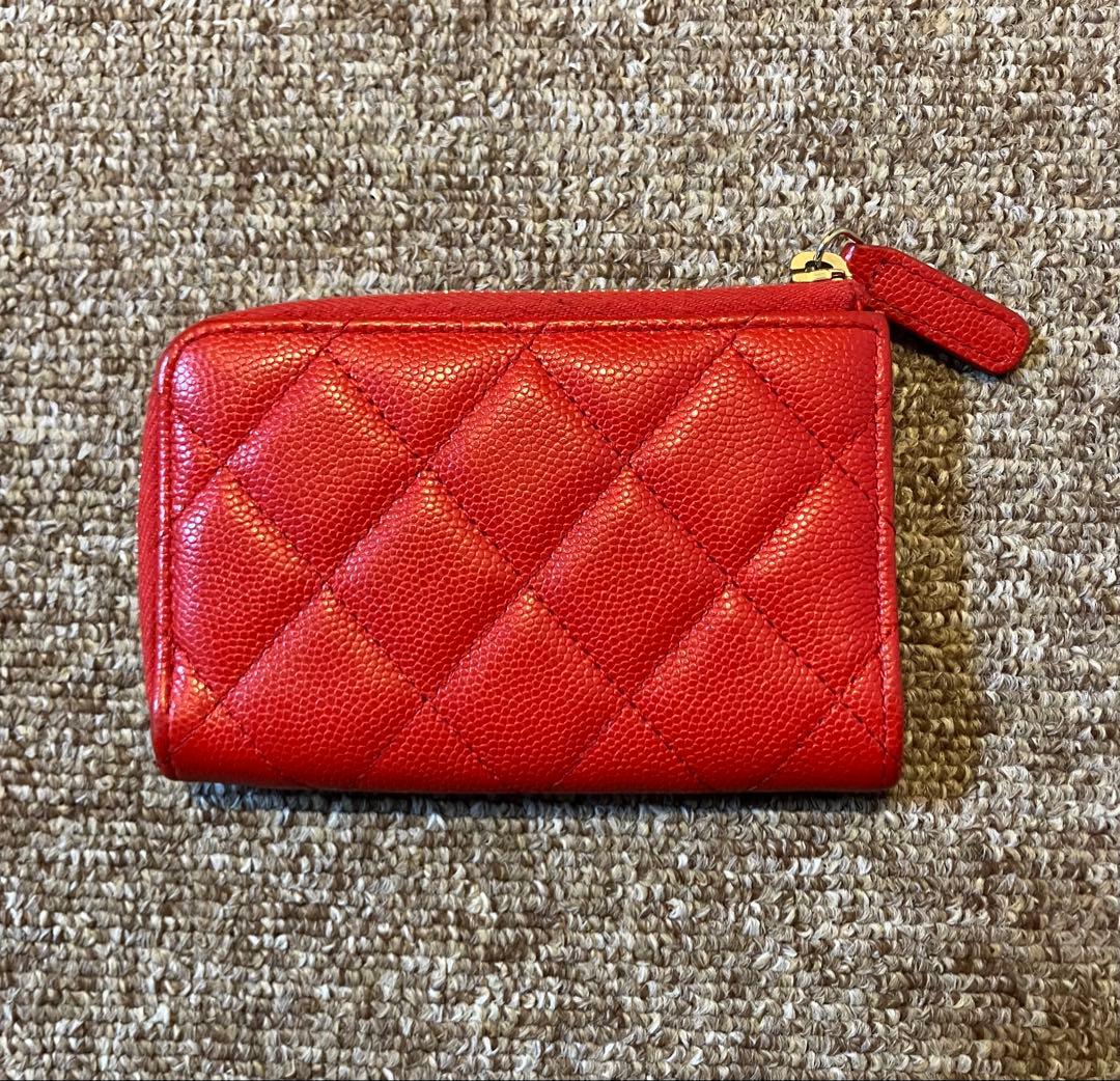 シャネル ケース　L字　キャビアスキン　レッド　赤