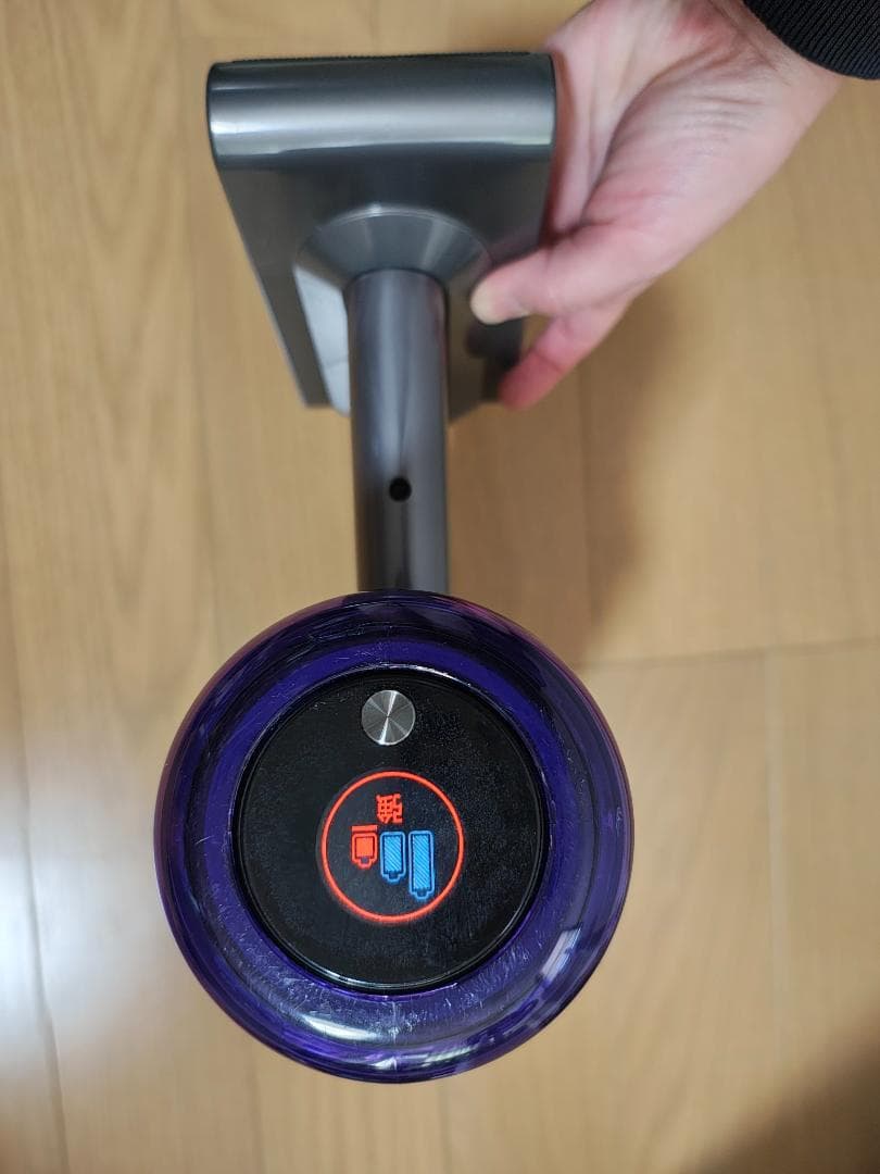 ダイソン★コードレス掃除機★V11本体★ＳV14★バッテリー新品と同等★難あり