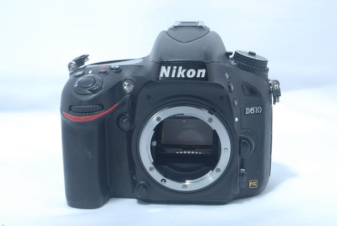 【美品】Nikon D610 ボディ フルサイズ 動作良好 付属品充実セット