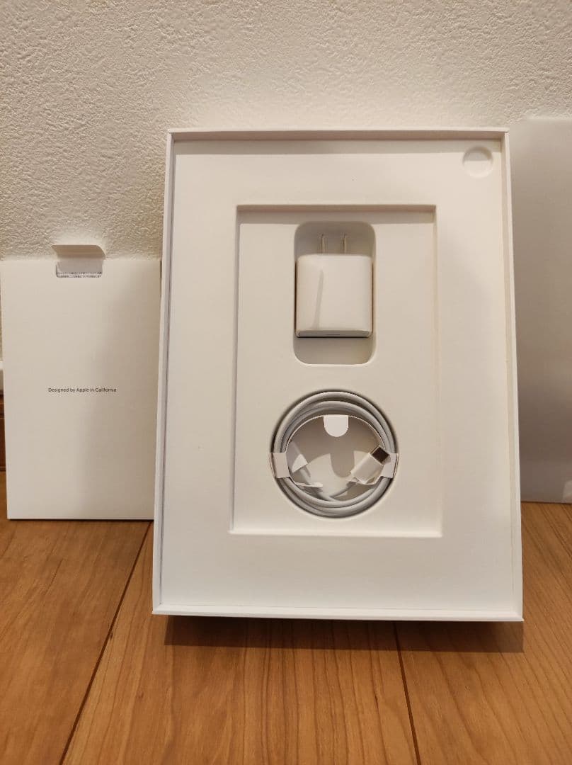 IPad Air 10.9インチ 第５世代 64GB