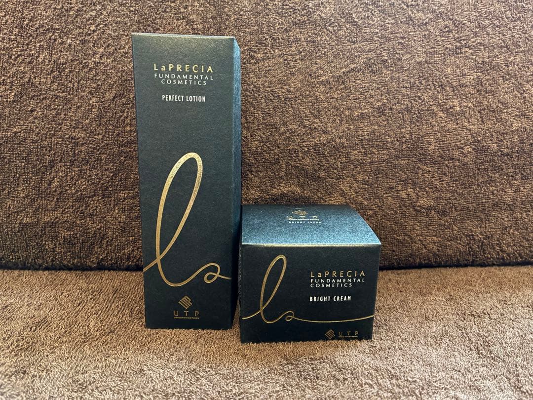 ラプレシア　パーフェクトローション＆ブライトクリーム