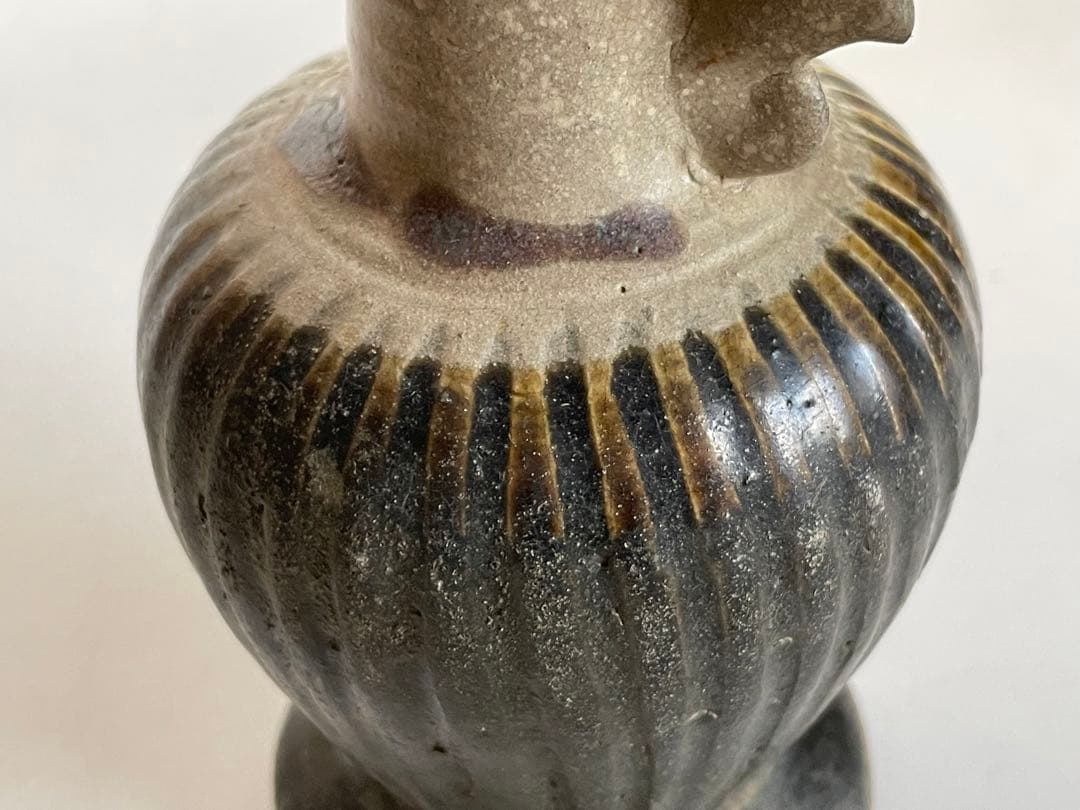 骨董　アンティーク　琉球古陶　沖縄　仏花器　花瓶　やちむん　合わせ箱