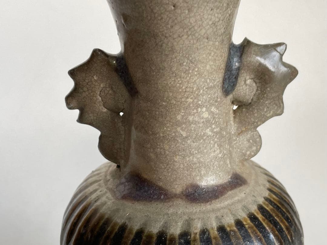 骨董　アンティーク　琉球古陶　沖縄　仏花器　花瓶　やちむん　合わせ箱