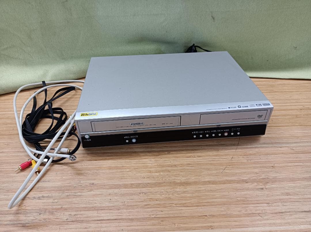 都《CEUFU》TOSHIBA　D-VR5　ビデオ一体型　DVDレコーダー