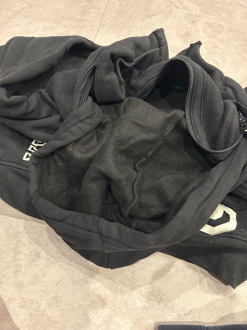 Acid Black Cherry ボリュームネックパーカー 黒