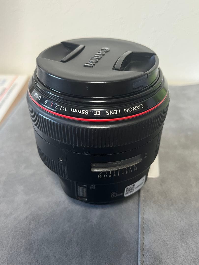 Canon EF 85mm f/1.2L II USM レンズ