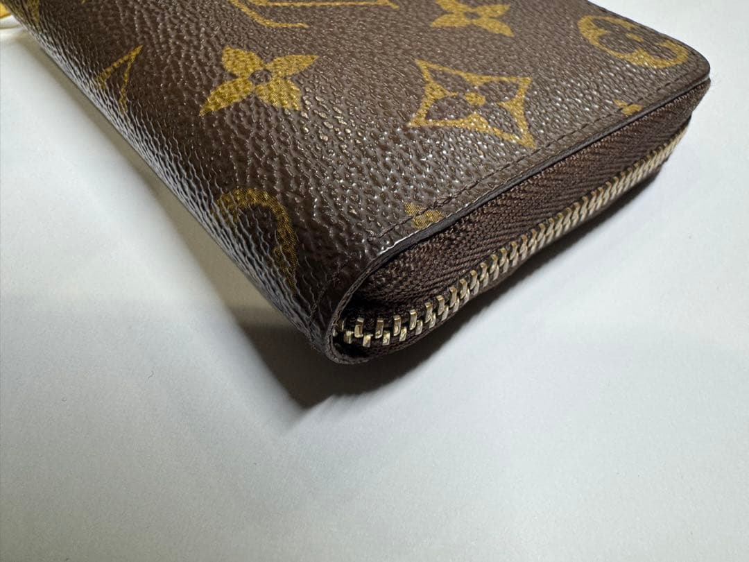 ルイヴィトン ジッピーパース モノグラム