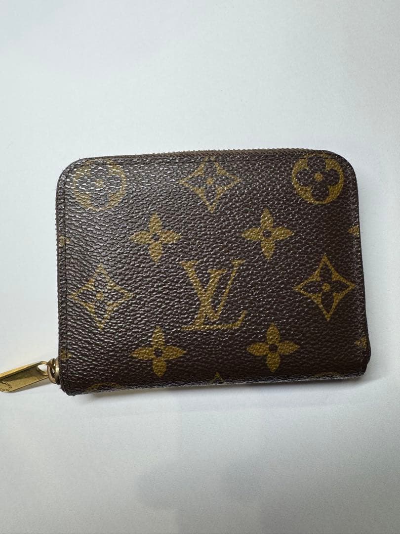 ルイヴィトン ジッピーパース モノグラム