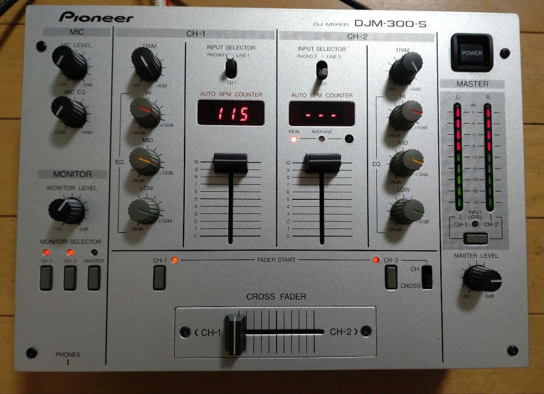 Pioneer DJM-300　CHクロスフェーダー　新品交換　　動作確認済み