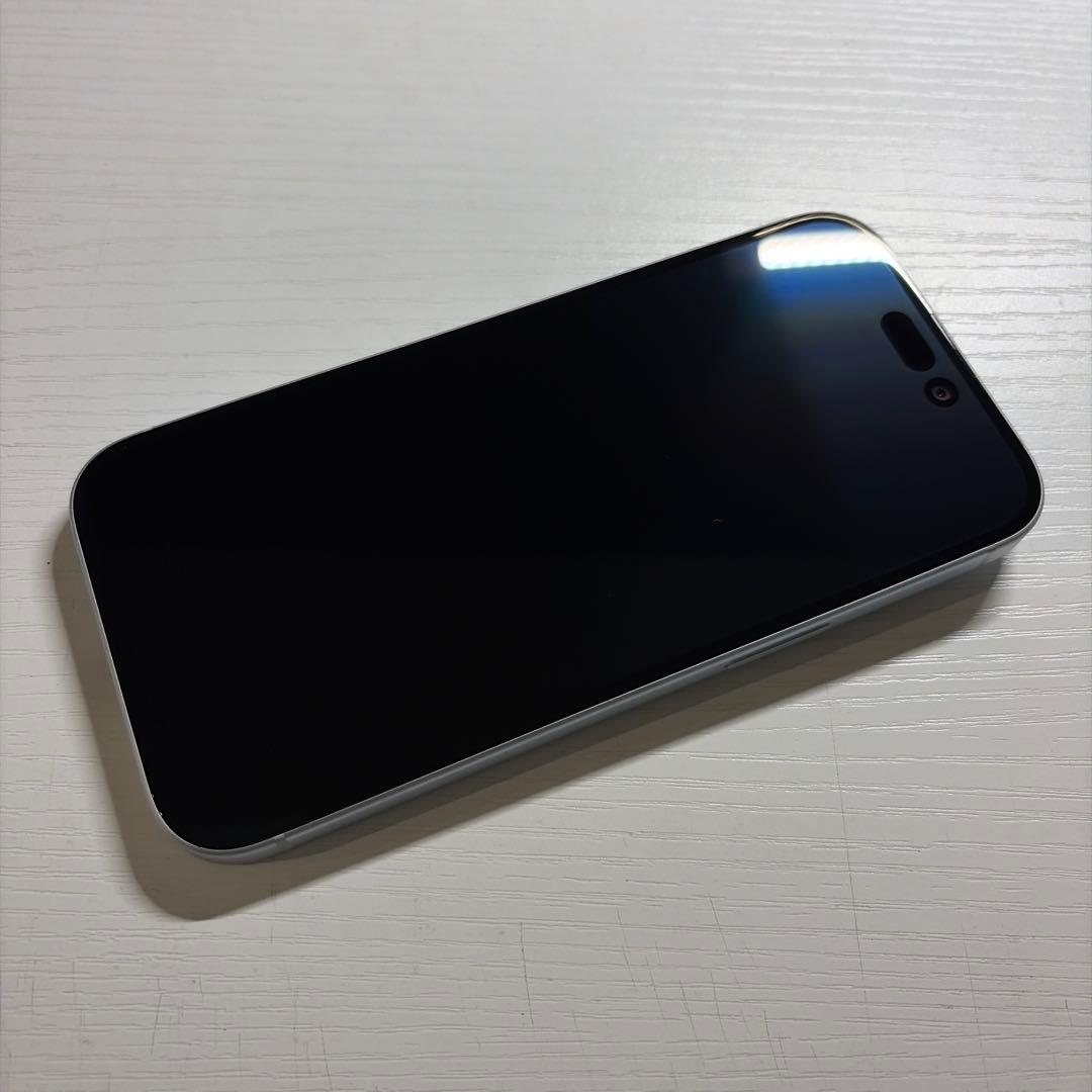 とも iPhone15 128GB ブルー SIMフリー 極美品