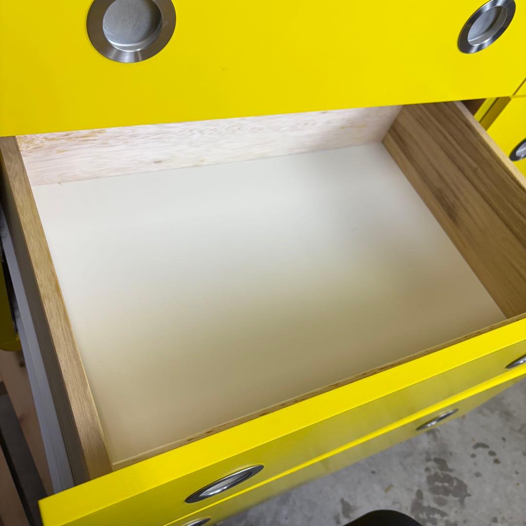 【送料込】チェスト　昭和　スペースエイジ　レトロ　ミッドセンチュリー　インテリア