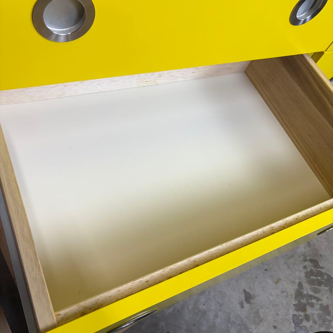 【送料込】チェスト　昭和　スペースエイジ　レトロ　ミッドセンチュリー　インテリア