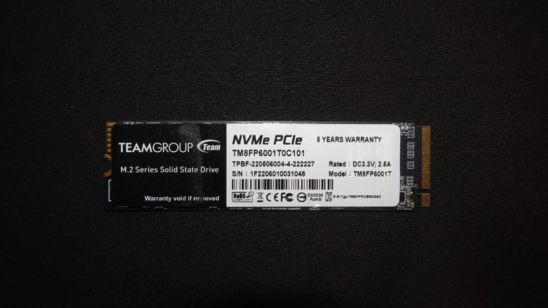 内蔵型SSD TEAMGROUP TM8PF6001T 1TB NVMe SSD