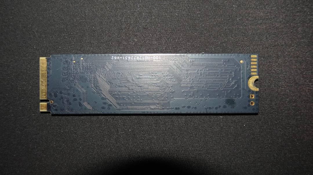 内蔵型SSD TEAMGROUP TM8PF6001T 1TB NVMe SSD