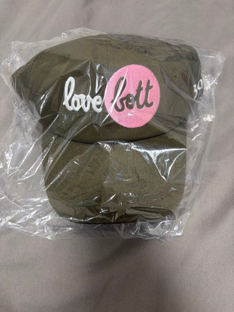love bott ロゴ刺繍 キャップ オリーブ