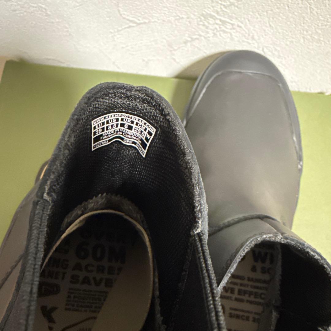 KEEN　ELENA CHELSEA　サイドゴアブーツ　エレナ　25.5㎝