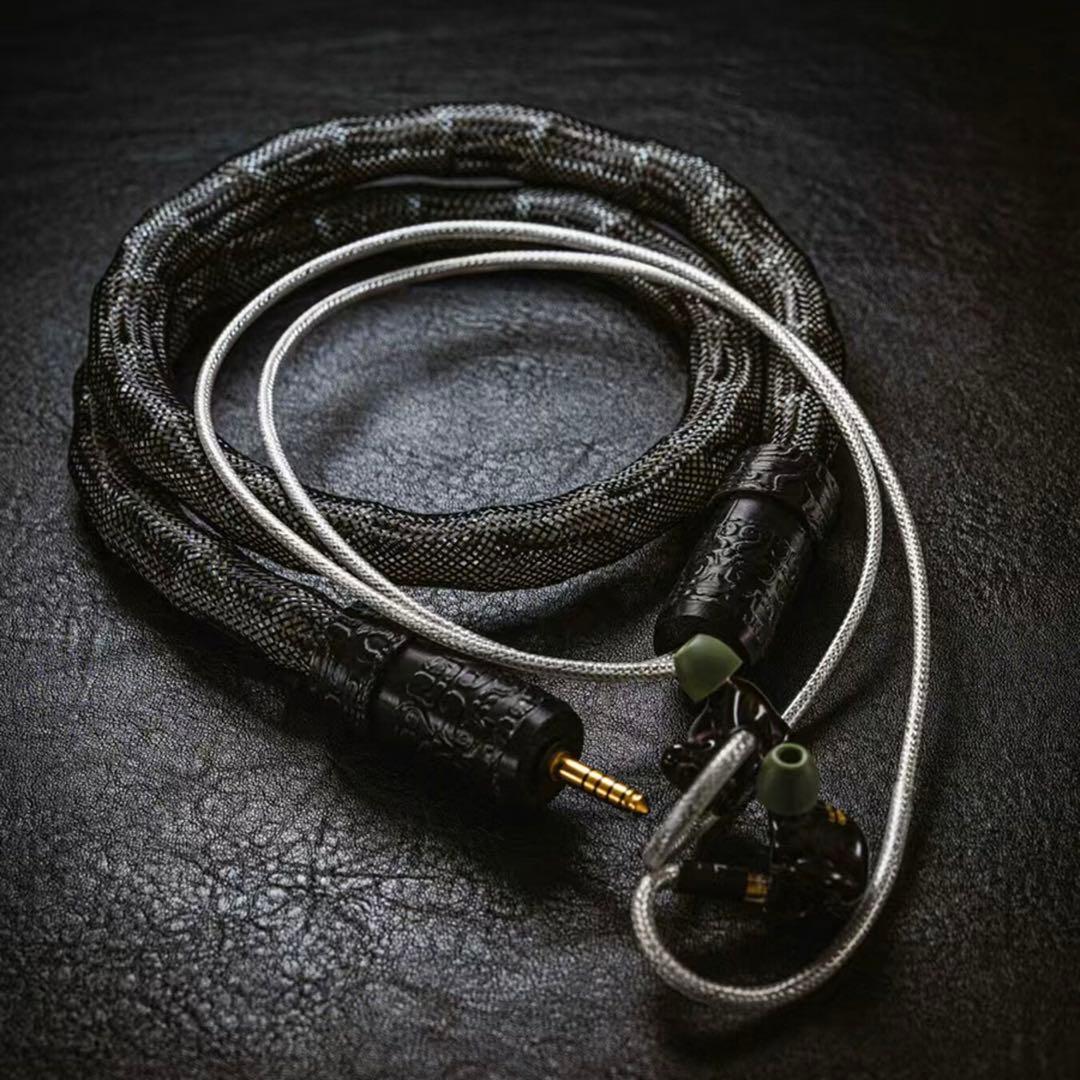 Yongse A-melody 0.78mm 2pin + 4.4mmプラグ