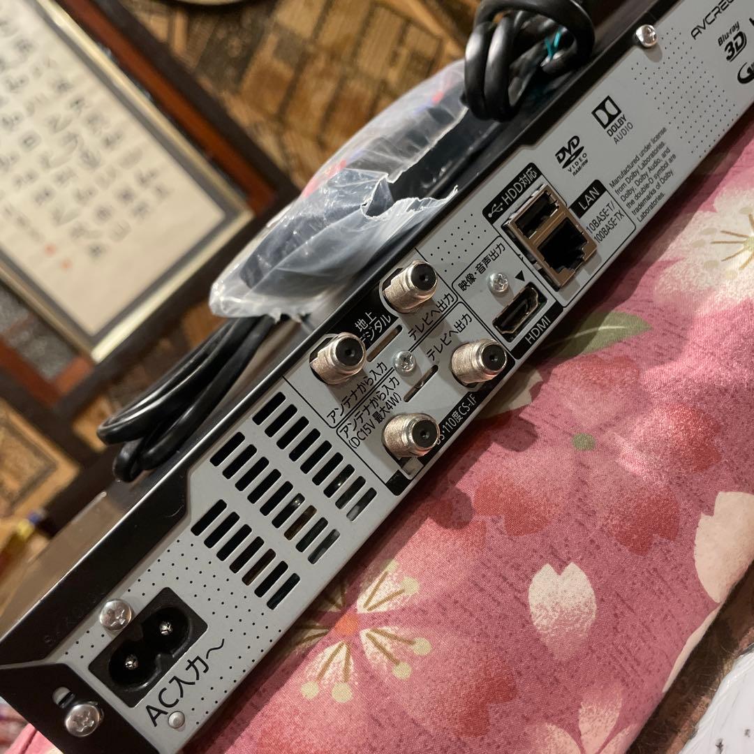 パナ DMR-BRS520 3D対応 15倍録画 500GB　新品リモ等付！